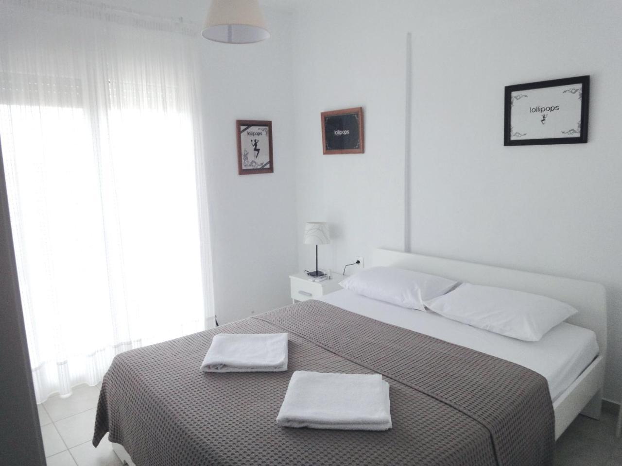 Polychrono Nikos Apartment Esterno foto