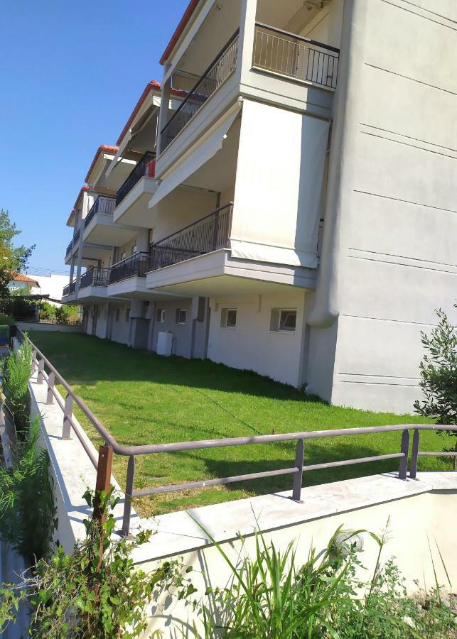 Polychrono Nikos Apartment Esterno foto